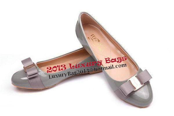 Salvatore Ferragamo Patent Leather Flat FL0481 Grey