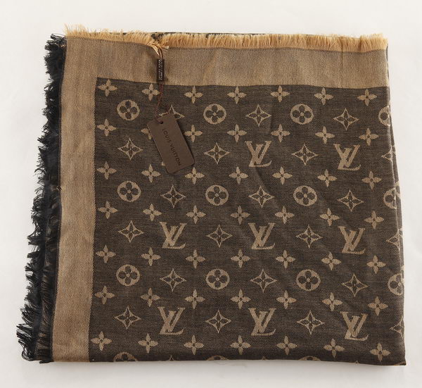 Louis Vuitton Scarves Cotton LV6723K Brown