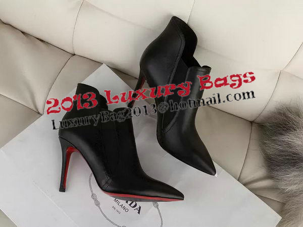 Valentino Sheepskin Leather Ankle Boot VT342YZM Black