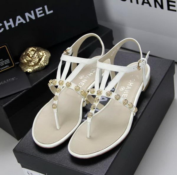 Chanel Patent Leather Sandals CH1060 OffWhite