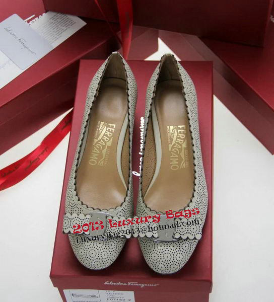 Ferragamo Cutout Leather Pump FL0491 Grey