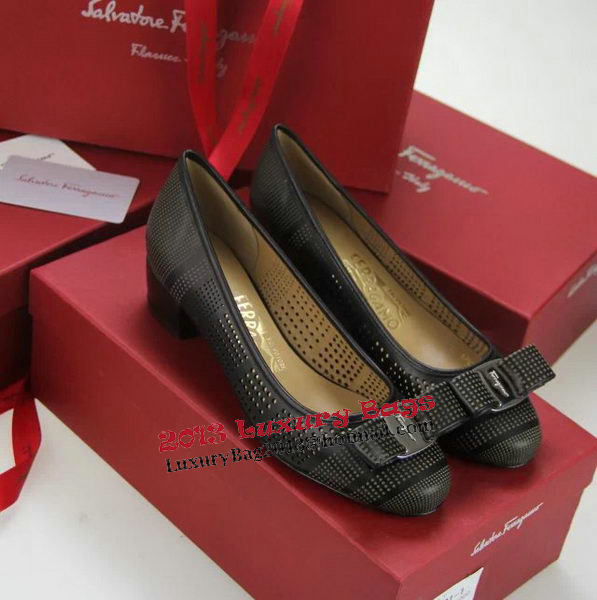 Ferragamo Cutout Leather Pump FL0498 Black