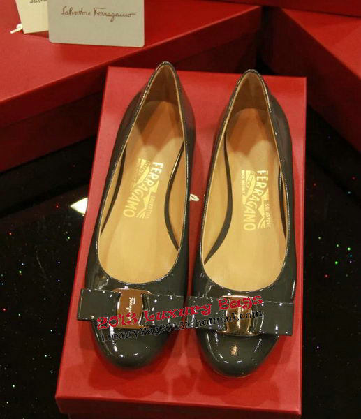 Ferragamo Patent Leather Ballerina FL0513 Dark Green