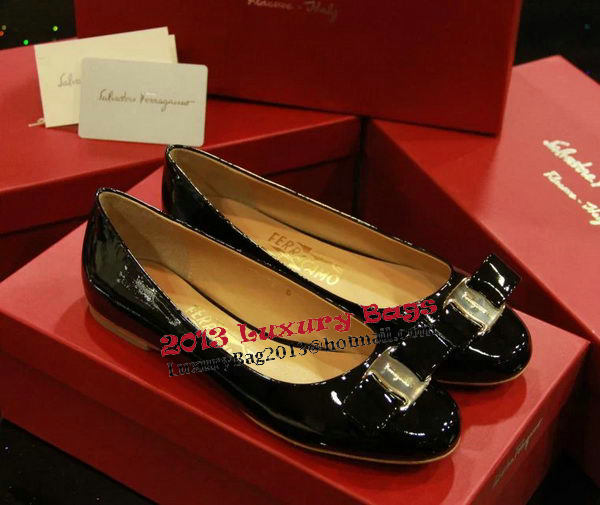 Ferragamo Patent Leather Ballerina FL0514 Black