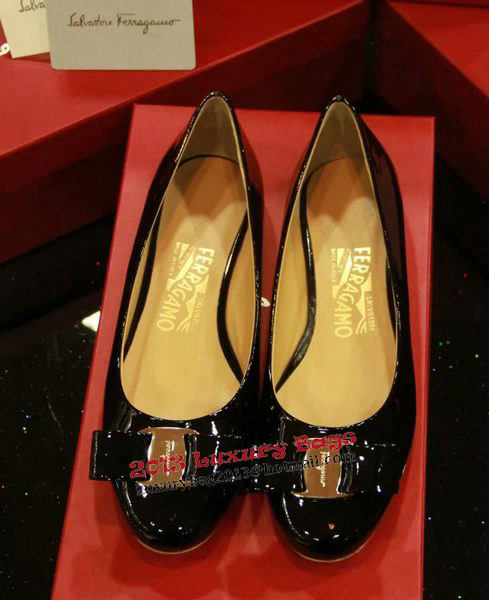 Ferragamo Patent Leather Ballerina FL0514 Black