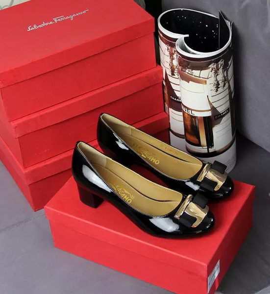 Ferragamo Patent Leather Pump FL0530 Black