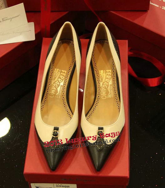 Ferragamo Suede Leather Pump FL0541 Apricot