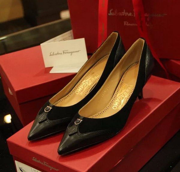 Ferragamo Suede Leather Pump FL0541 Black