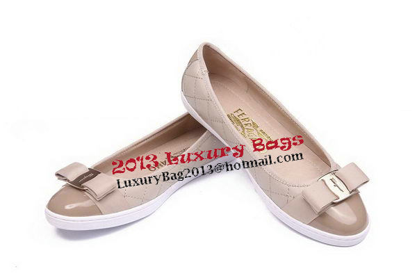 Ferragamo Ballerina Patent Leather FL0577 Apricot