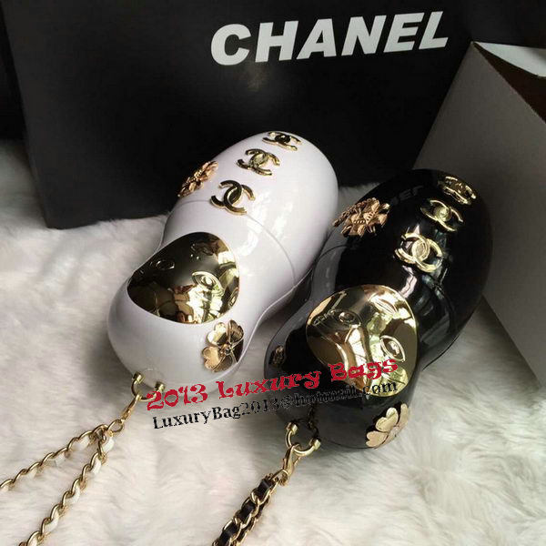 Chanel Plexiglass Porcelain Doll Clutch Bag R16