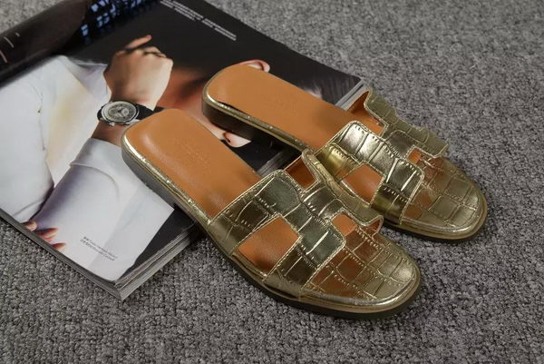 Hermes Slipper Croco Leather HO0451 Gold