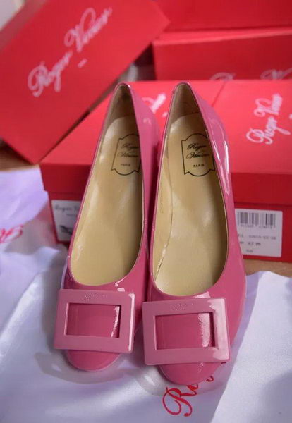 Roger Vivier Patent Leather Flat RV271 Rosy