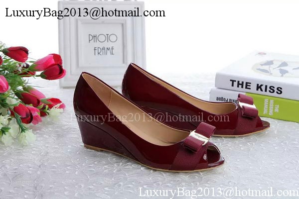 Salvatore Ferragamo Pump Patent Leather FL0603 Burgundy