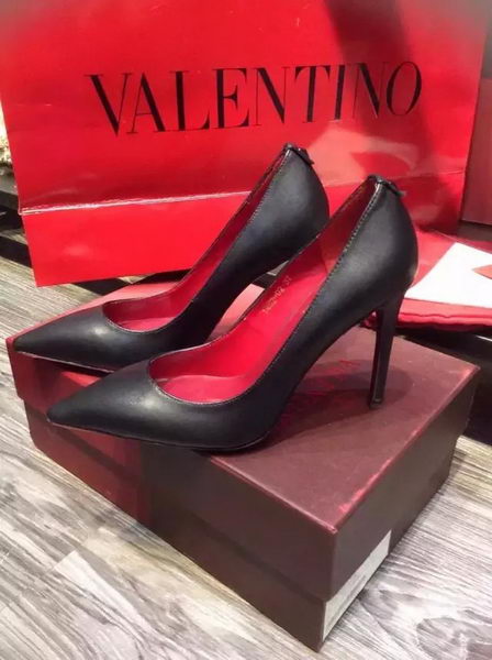 Valentino Leather Pump VT698 Black