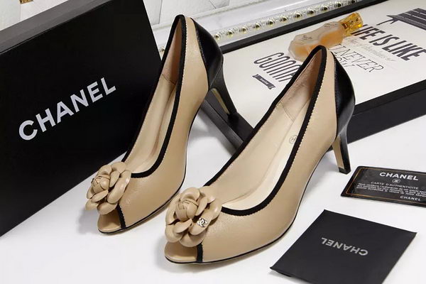 Chanel Pump Sheepskin Leather CH1673 Apricot