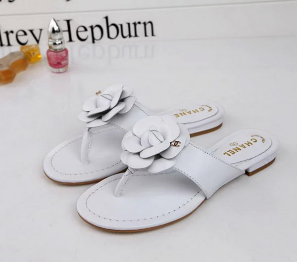 Chanel Thong Sandal Leather CH1666 White