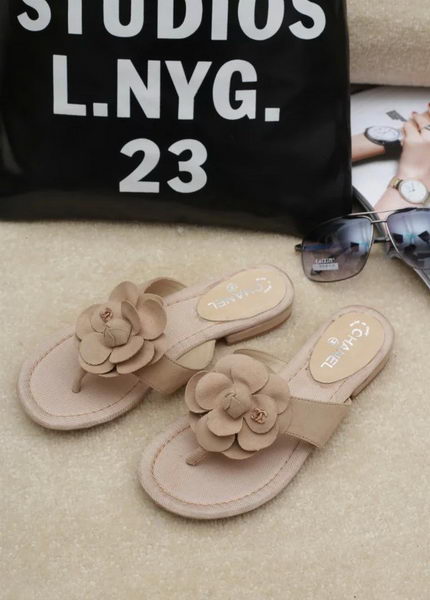 Chanel Thong Sandal Leather CH1684 APricot