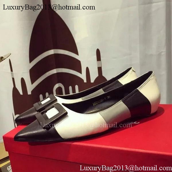 Roger Vivier Leather Ballerina Shoe RV322 White&Black
