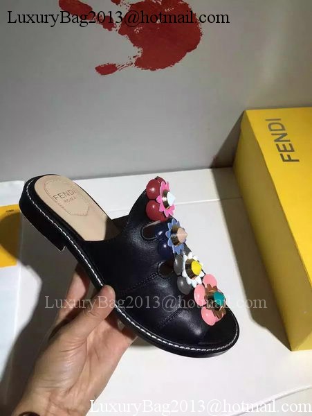 Fendi Slipper Leatehr FD130 Black