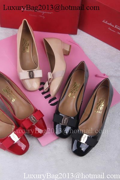 Ferragamo Pump Leather FL688 Apricot