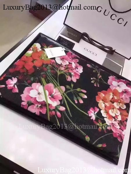 Gucci Scarf GG8311