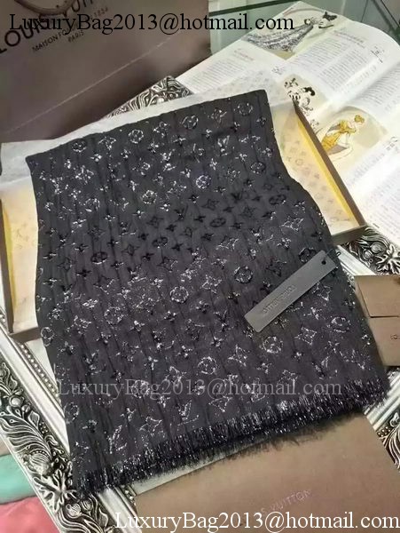 Louis Vuitton Scarf LV8320