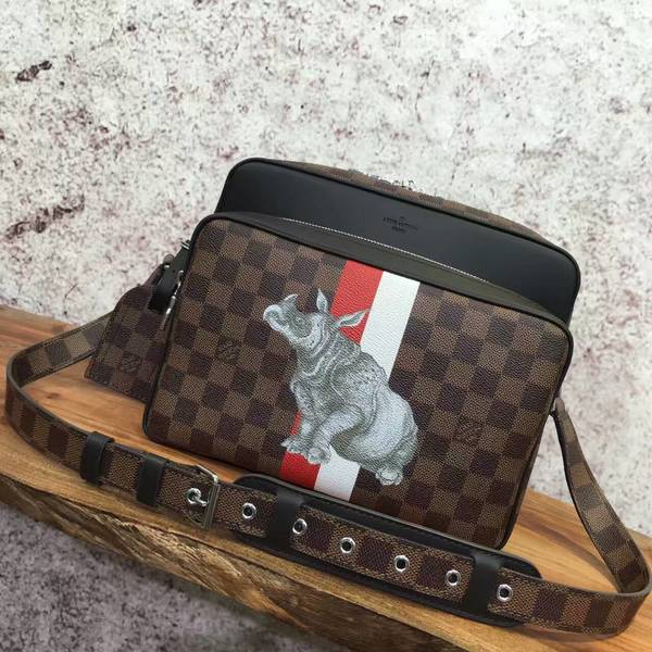 Louis Vuitton Damier Ebene Canvas Mens Bag 42704