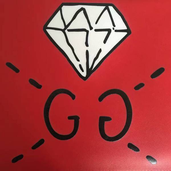 Gucci Diamond Clutches 445597 Red
