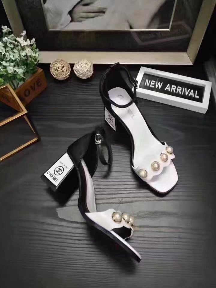 Chanel 60mm Sandal Leather CH2147 White