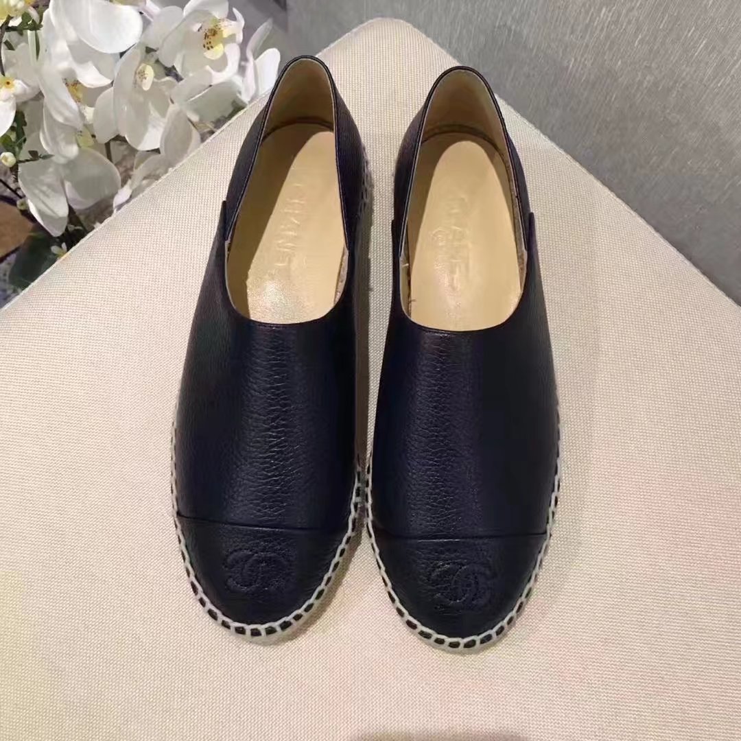 Chanel Casual Shoes Leather CH2145 Royal