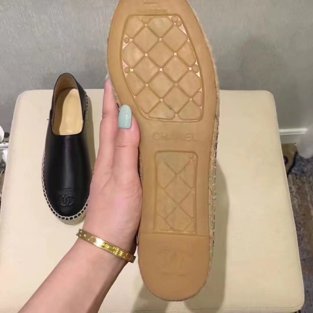 Chanel Casual Shoes Leather CH2145B Black