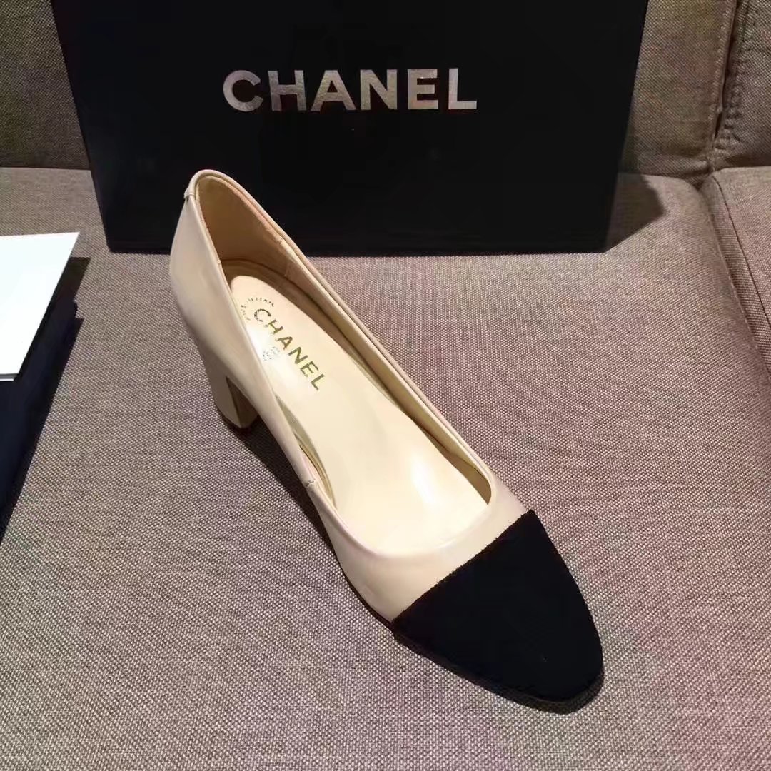 Chanel Pump Leather CH2146 Apricot