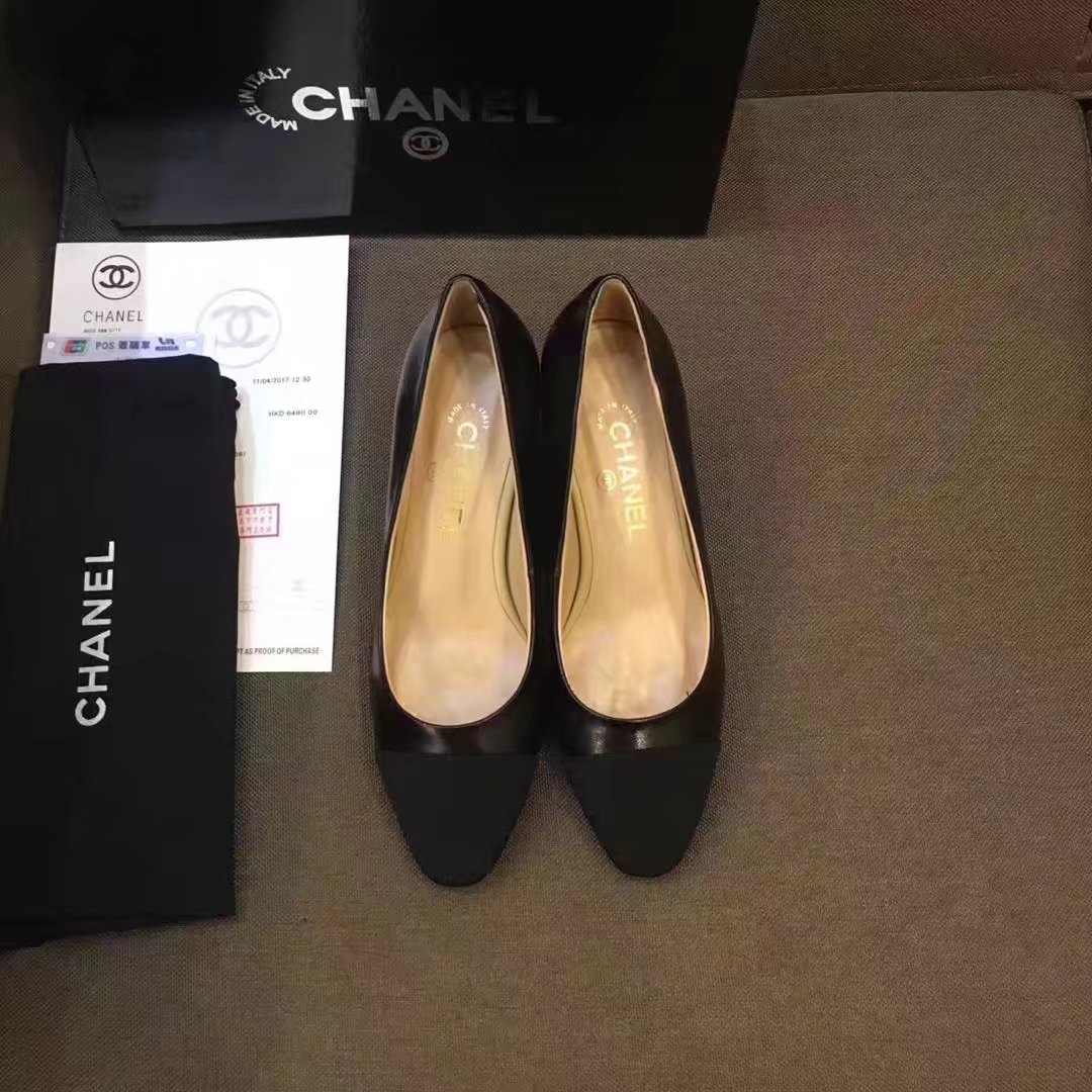 Chanel Pump Leather CH2146 Black