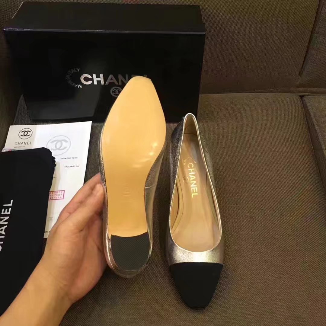 Chanel Pump Leather CH2146 Gold&Black