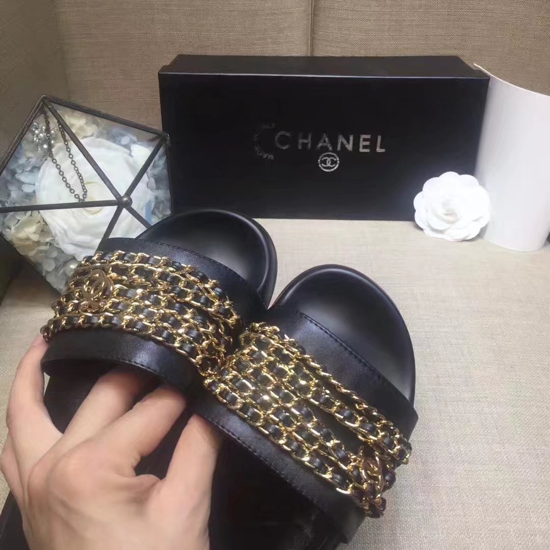 Chanel Slipper Leather CH2149 Black