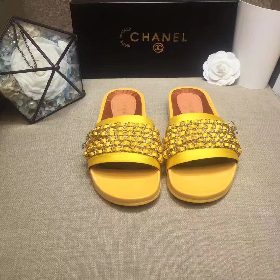 Chanel Slipper Leather CH2149 Yellow