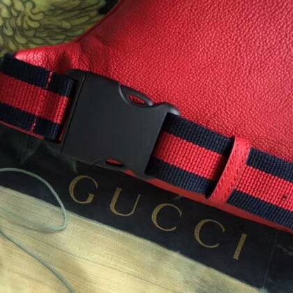 Gucci Calfskin Leather Pocket 493869 Red