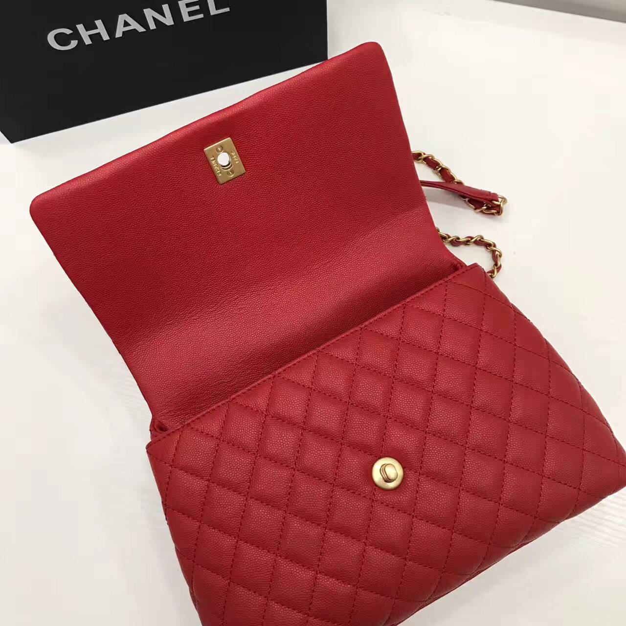 Chanel Original Leather Tote Bag 95478 Red