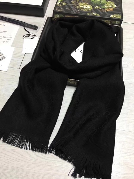 Gucci Scarf G2827 Black