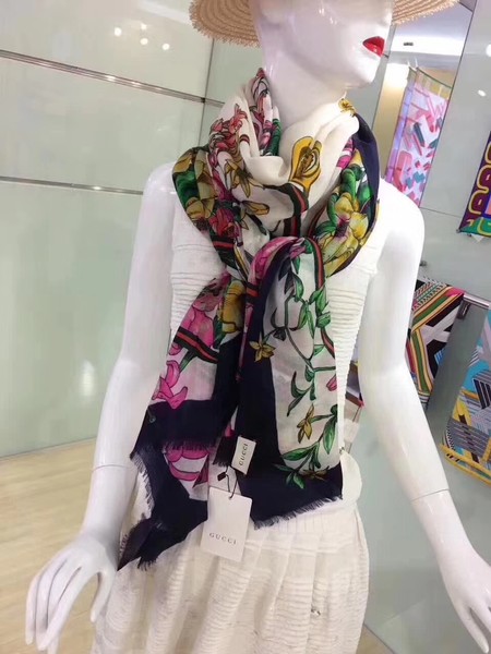 Gucci Scarf G2894 Multicolor