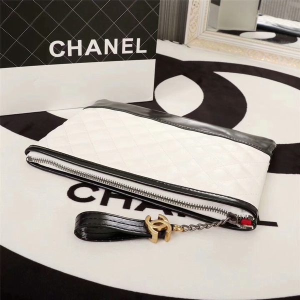 Chanel 2017 Calfskin Leather Clutch 8127 White