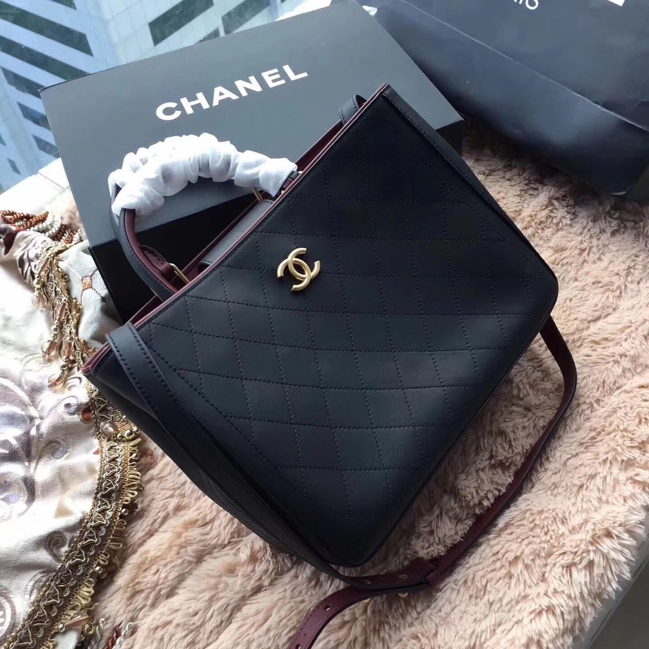 Chanel Original Leather Shoulder Bag 57021 Black