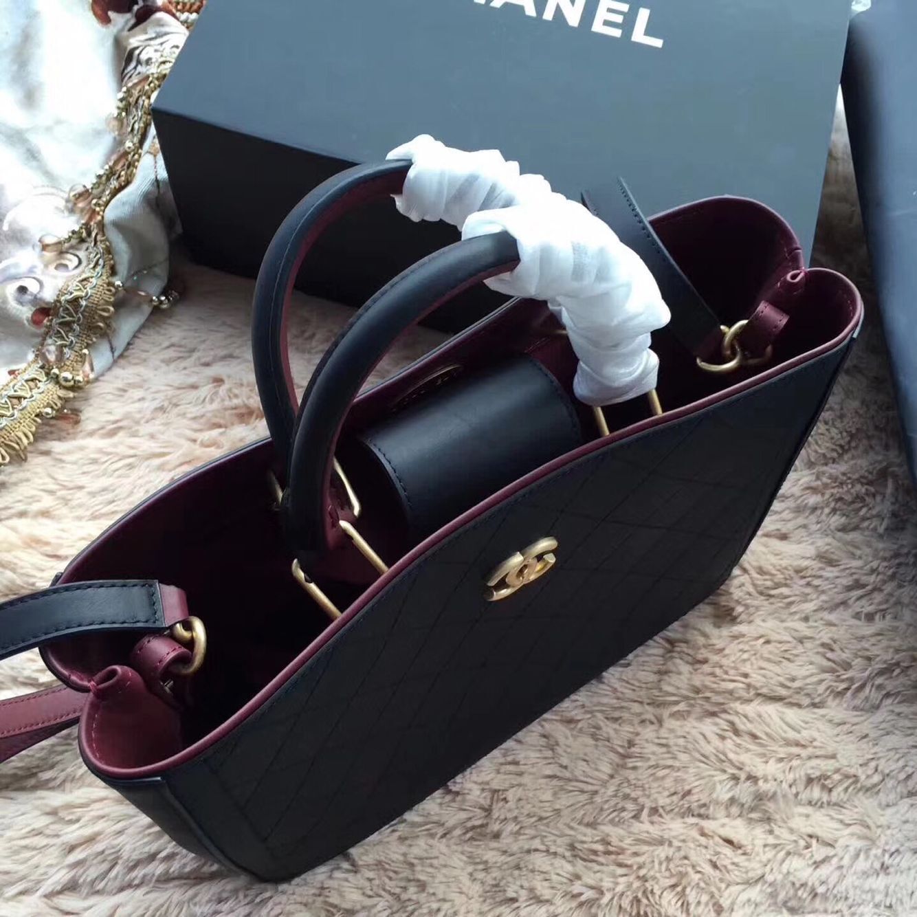 Chanel Original Leather Shoulder Bag 57021 Black