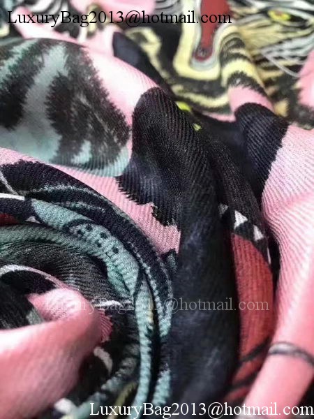 Gucci Cashmere Scarf GG9218A