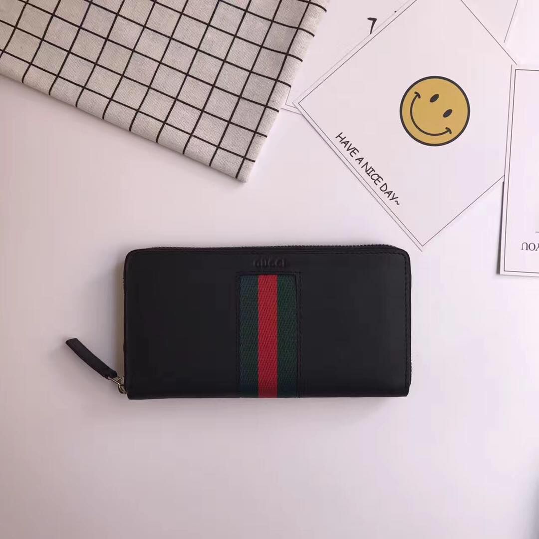 Gucci Calfskin Leather Wallet 476012 Black