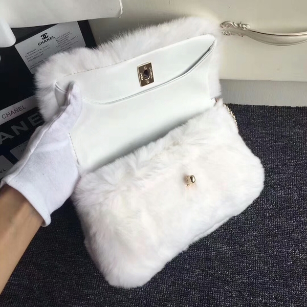 Chanel 2017 Fall Winter Cony Hair Shoulder Bag White