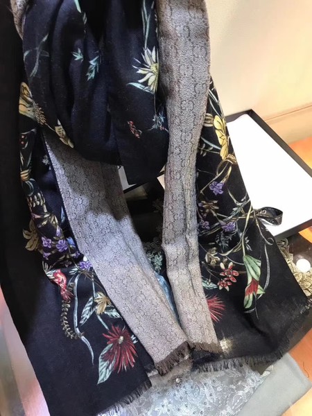 Gucci Scarf GG2737A