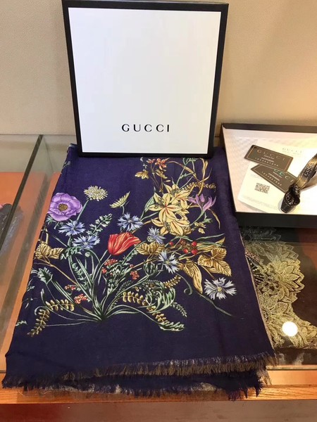 Gucci Scarf GG2737B