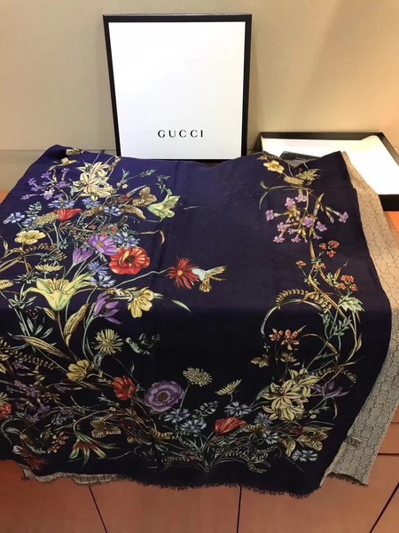 Gucci Scarf GG2737B