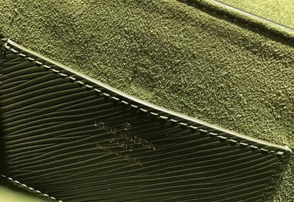 Louis Vuitton Epi Leather TWIST MM Bag M54220 Green